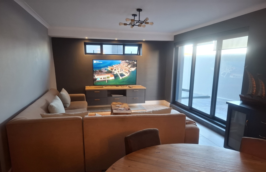 To Let 2 Bedroom Property for Rent in Bloubergstrand Western Cape